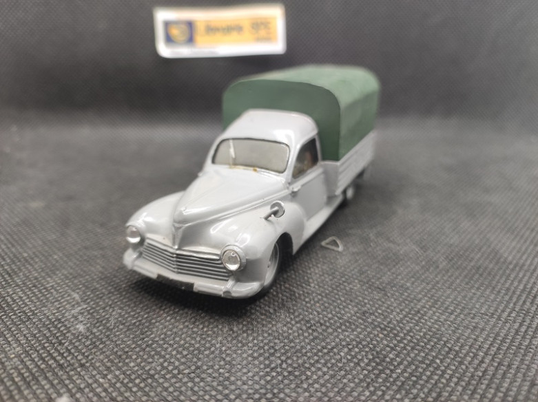 PEUGEOT 203 PICK UP BÂCHE - DUPLIFORM - N° 2 - 1/50 | Peugeot 203 Pick up Bâché - 2 |
