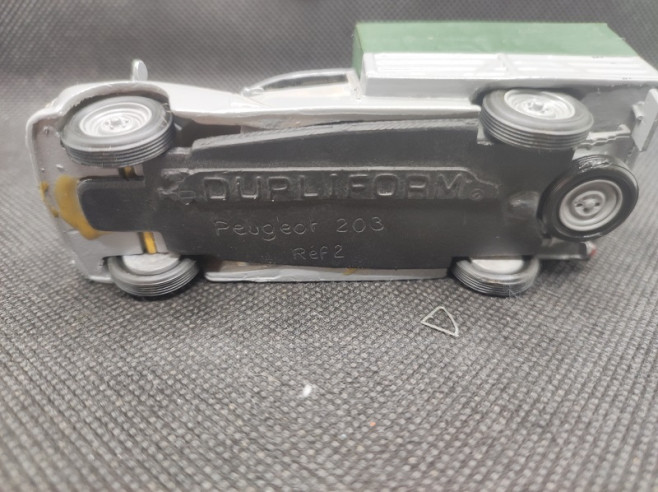 PEUGEOT 203 PICK UP BÂCHE - DUPLIFORM - N° 2 - 1/50 | Peugeot 203 Pick up Bâché - 2 |