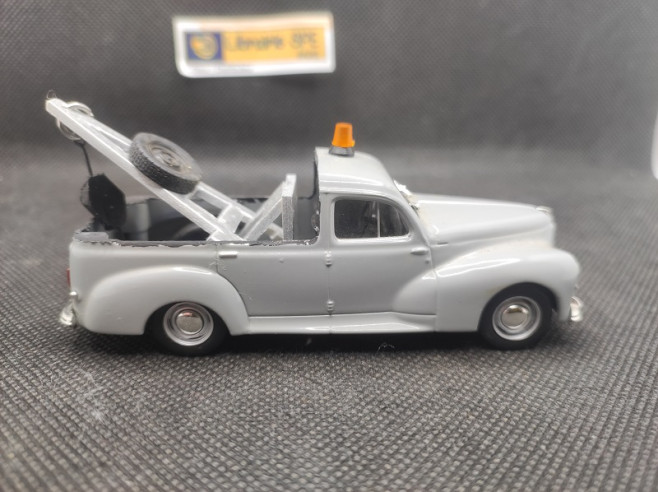 PEUGEOT 203 FOURGONNETTE DEPANNEUSE - ALTAYA - 1/43 | Peugeot 203 Fourgonnette Dépanneuse |