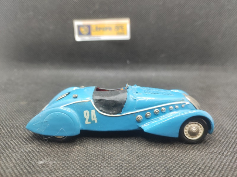 PEUGEOT 402 DARL'MAT N° 24 LE MANS 1938 - ESDO - 1/43 | Peugeot Darl'mat N° 24 Le Mans 1938 |