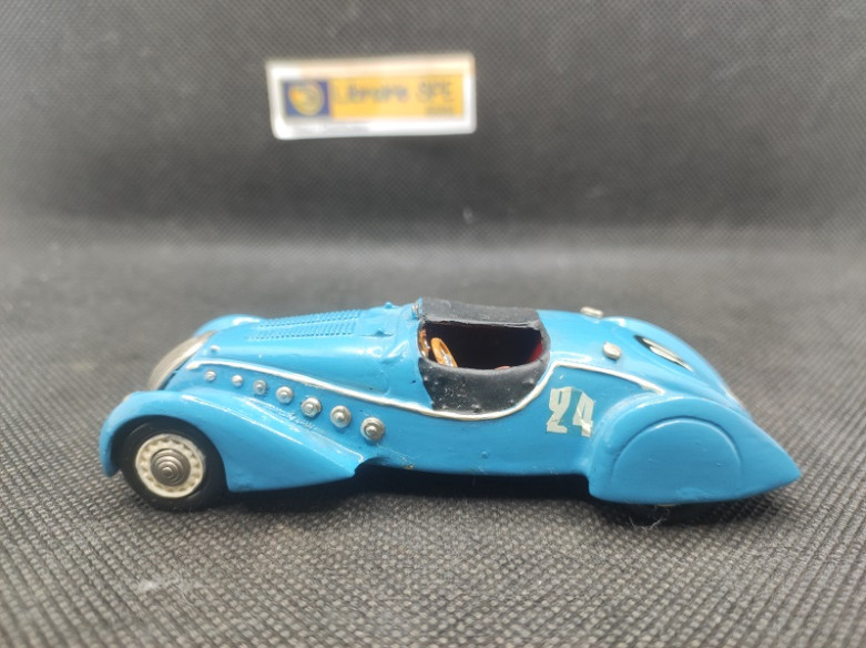 PEUGEOT 402 DARL'MAT N° 24 LE MANS 1938 - ESDO - 1/43 | Peugeot Darl'mat N° 24 Le Mans 1938 |