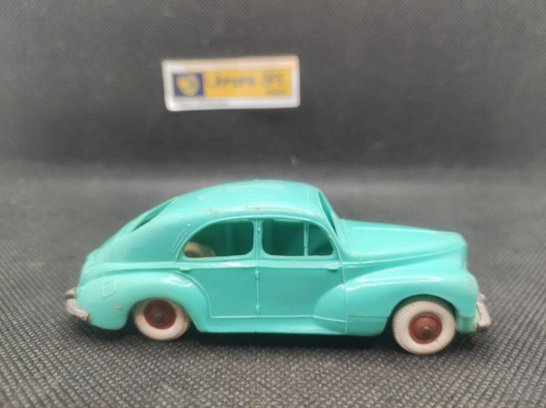 PEUGEOT 203 VERTE - NOREV - 1/43 | Peugeot 203 Verte |