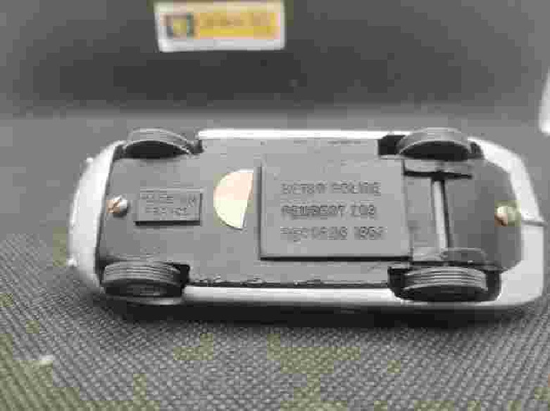 PEUGEOT 203 RECCORDS 1953 - RETRO BOLIDE - 1/43 | Peugeot 203 records 1953 |