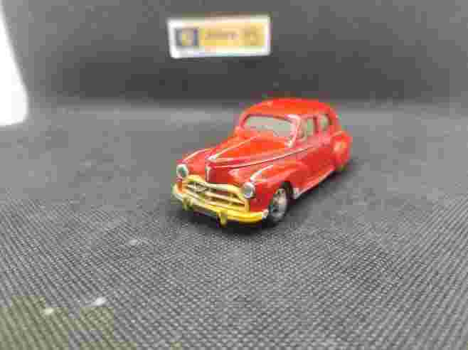 PEUGEOT 203 DARL'MAT - MOULAGE PROVENCE - 1/43 | Peugeot 203 Darl'mat Rouge |