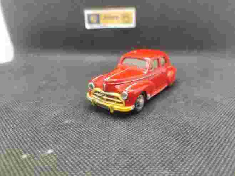 PEUGEOT 203 DARL'MAT - MOULAGE PROVENCE - 1/43 | Peugeot 203 Darl'mat Rouge |