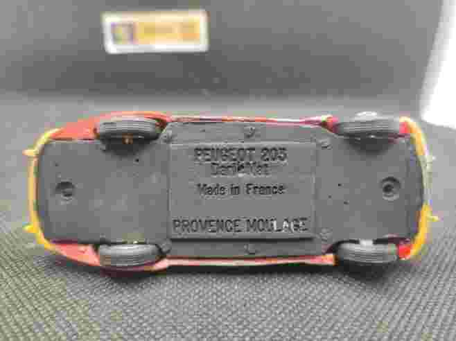 PEUGEOT 203 DARL'MAT - MOULAGE PROVENCE - 1/43 | Peugeot 203 Darl'mat Rouge |
