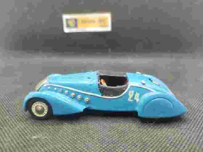 PEUGEOT 402 DARL'MAT N° 24 LE MANS 1938 - ESDO - 1/43 | Peugeot Darl'mat N° 24 Le Mans 1938 |