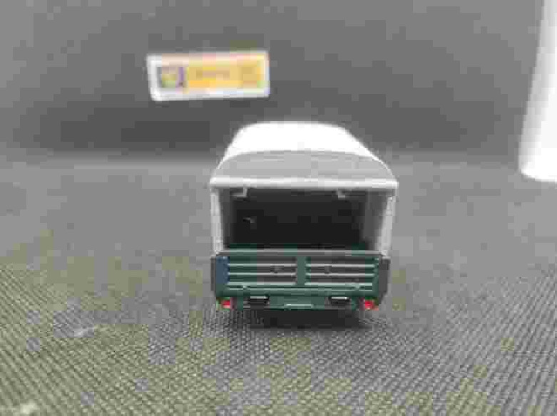 PEUGEOT 203 PICK UP BACHE - LEADER - N° 2137 - 1/43 | Peugeot 203 Pick up Bâché - 2137 |