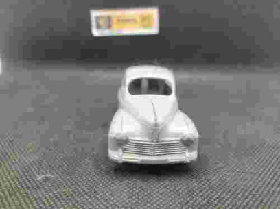 PEUGEOT 203 TYPE 2 - DINKY TOYS FRANCE - N° 24 R - 1/43 | Peugeot 203 Type 1 - 24 R | 2