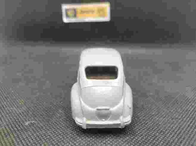 PEUGEOT 203 TYPE 2 - DINKY TOYS FRANCE - N° 24 R - 1/43 | Peugeot 203 Type 1 - 24 R |