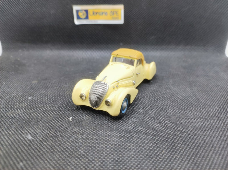 PEUGEOT 402 DARL'MAT COUPE 1938 - BELLE EPOQUE - N° 10 - 1/43 | Peugeot 402 Darl'Mat coupé de 1938 - 10 |