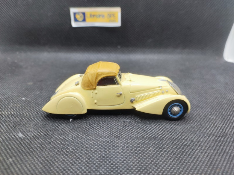 PEUGEOT 402 DARL'MAT COUPE 1938 - BELLE EPOQUE - N° 10 - 1/43 | Peugeot 402 Darl'Mat coupé de 1938 - 10 |