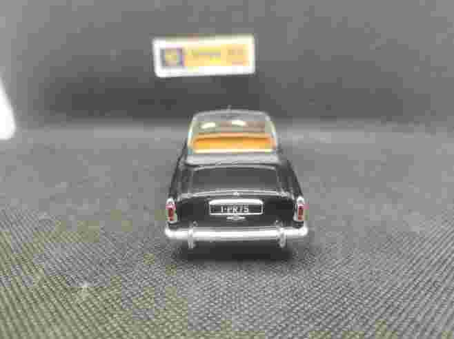 CITROEN 15 CV LIMOUSINE DECAPOTABLE CHAPRON 1957 "RENE COTY" - ATLAS - N° 96 | Citroën 15cv Limousine décapotable Chapron - 96 |