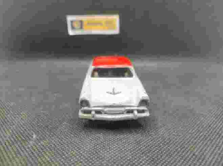 PLYMOUTH BELVEDERE - DINKY TOYS FR - N° 24 D - 1/43 | Plymouth Belvedere - 24 D |