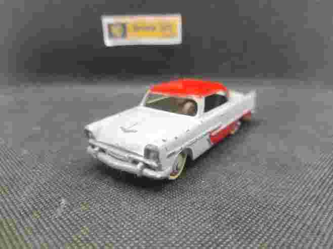 PLYMOUTH BELVEDERE - DINKY TOYS FR - N° 24 D - 1/43 | Plymouth Belvedere - 24 D |