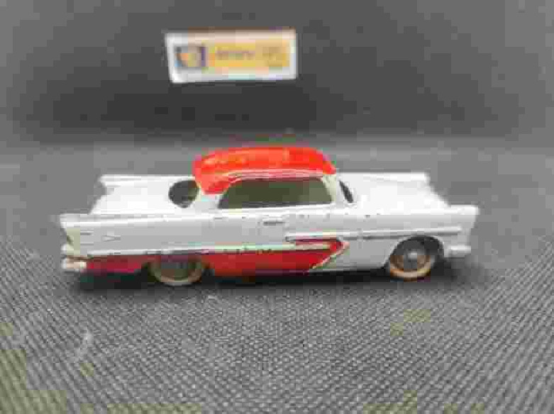 PLYMOUTH BELVEDERE - DINKY TOYS FR - N° 24 D - 1/43 | Plymouth Belvedere - 24 D |