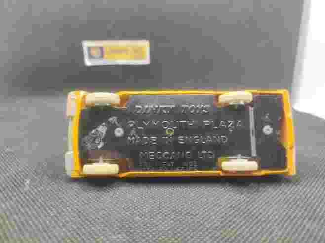 PLYMOUTH PLAZA TAXI USA - DINKY TOYS GB - N° 265 - 1/43 | Plymouth Plaza Taxi USA - 265 |