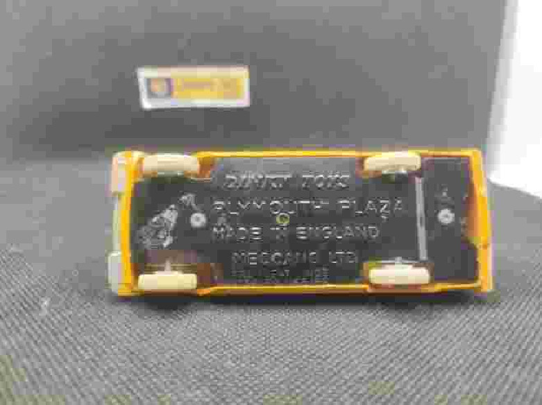 PLYMOUTH PLAZA TAXI USA - DINKY TOYS GB - N° 265 - 1/43 | Plymouth Plaza Taxi USA - 265 |