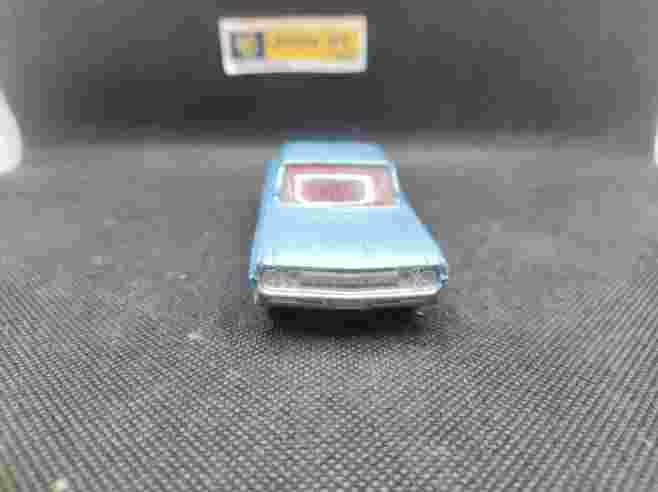 OLSMOBILE SUPER 88 - CORGI TOYS - N° 235 - 1/43 | Oldsmobile Super 88 - 235 |