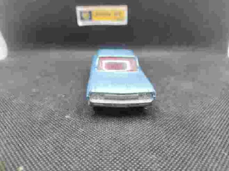 OLSMOBILE SUPER 88 - CORGI TOYS - N° 235 - 1/43 | Oldsmobile Super 88 - 235 |
