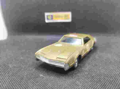 OLDSMOBILE TORONADO - SOLIDO - N° 150 - 1/43 | Oldsmobile Toronado - 150 |