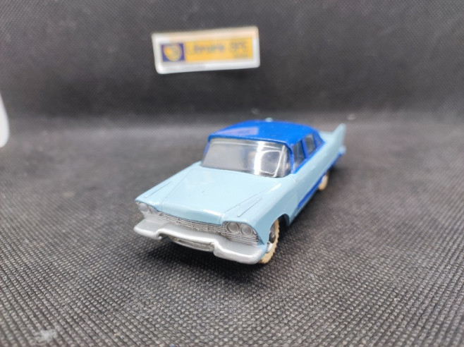 PLYMOUTH PLAZA - DINKY TOYS GB - N° 178 - 1/43 | Plymouth Plaza - 178 |