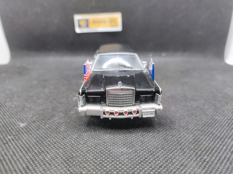 LINCOLN CONTINENTAL "REAGAN" 1972 - NOREV - N° 96316 - 1/43 | Lincoln Continental "Reagan" de 1972 - 96316 |