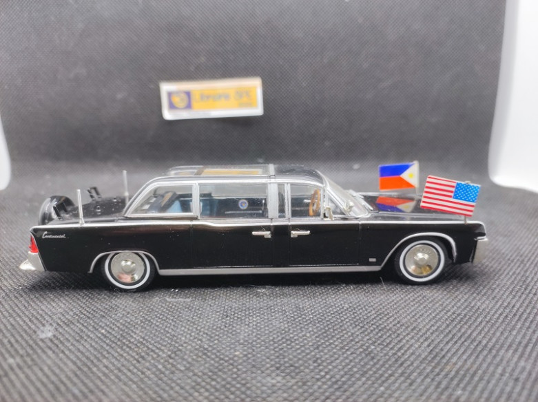 LINCOLN CONTINENTAL LIMOUSINE X-100 1964 - NOREV - N° 96314 - 1/43 | Lincoln Continental Limousine X 100 de 1964 - 96314 |