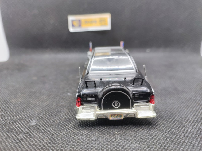 LINCOLN CONTINENTAL LIMOUSINE X-100 1964 - NOREV - N° 96314 - 1/43 | Lincoln Continental Limousine X 100 de 1964 - 96314 |