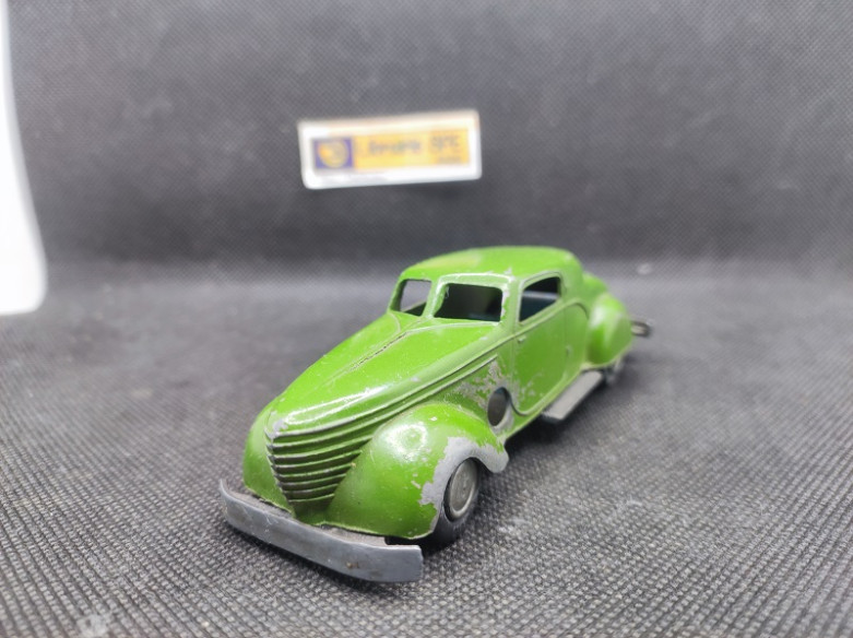 GRAHAM PAIGE COUPE 1938 - SOLIDO DEMONTABLE - 1/43