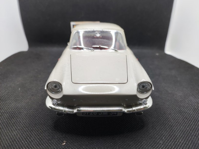 RENAULT CARAVELLE BEIGE 1966 - NOREV - N° 185150 - 1/18 | Renault Caravelle Beige de 1966 - 185150 | 2