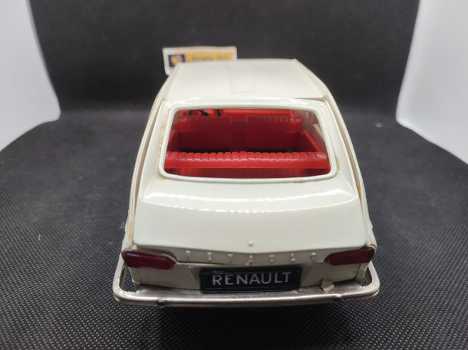 RENAULT R 16 - JOUSTRA - N° 313 - 1/16 | Renault R 16 Blanche - 313 |