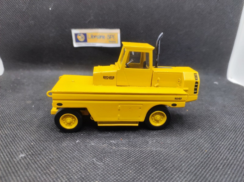 RICHIER C782D COMPACTEUR JAUNE - MINITRUCKS - N° BJ11 - 1/50 | Richier C782D Compacteur Jaune -BJ11 |