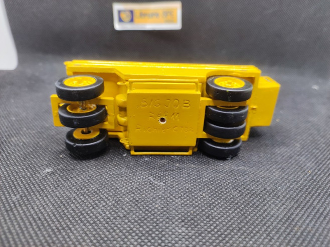 RICHIER C782D COMPACTEUR JAUNE - MINITRUCKS - N° BJ11 - 1/50 | Richier C782D Compacteur Jaune -BJ11 |