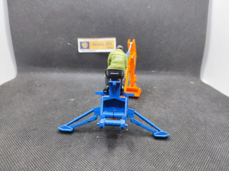 PELLETEUSE ARRIERE - BRITAINS - N° 9536 - 1/32 | Pelleteuse Arrière - 9536 |