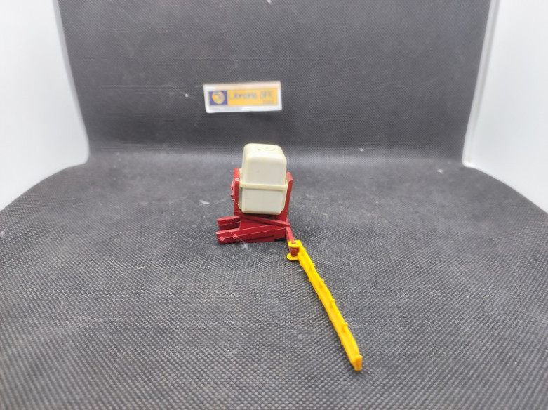 CROP SPRAY - BRITAINS - N° 9548 - 1/32 | Crop spray - 9548 |