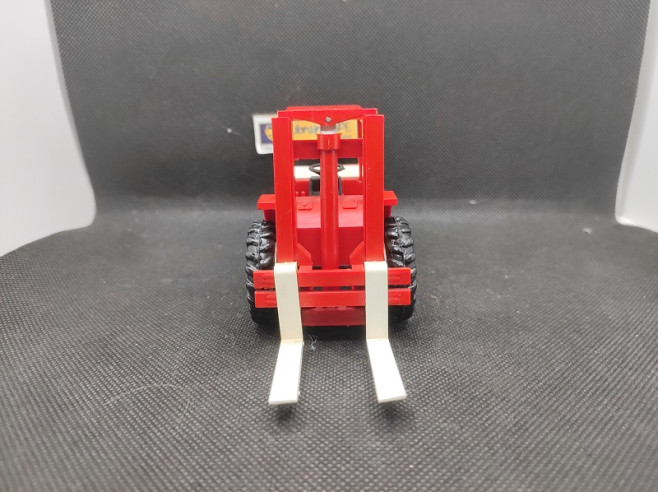MANITOU CHARIOT ELEVATEUR BF M21 - BOURBON - 1/43 | Manitou Chariot Elevateur BFM21 |