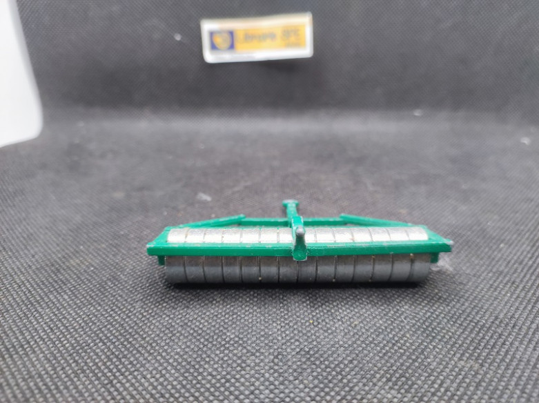 ROLLER - BRITAINS - N° 9533 - 1/32 | Roller - 9533 |