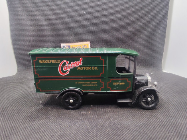 THORNYCROFT VAN CASTROL 1929 - CORGI - N° C821 - 1/43 | Thornycroft Van Castrol 1929 - C821 |