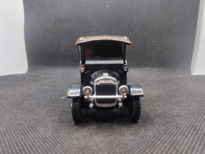 THORNYCROFT VAN EAST ANGLIAN FRUIT COMPANY - CORGI - N° C820 - 1/43 | Thornycroft Van East Anglian Fruit Company - C820 | 2
