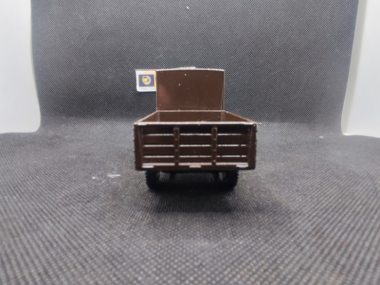 THORNYCROFT VAN EAST ANGLIAN FRUIT COMPANY - CORGI - N° C820 - 1/43 | Thornycroft Van East Anglian Fruit Company - C820 |