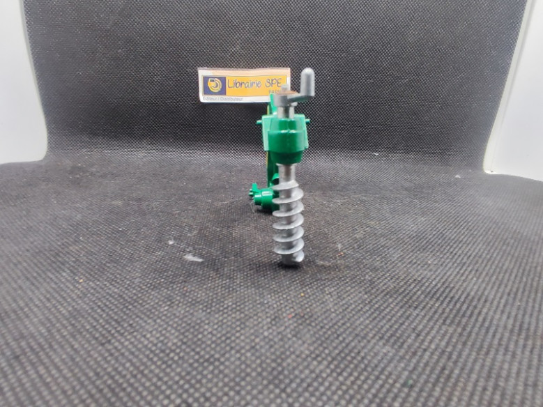 POST HOLE DIGGER - BRITAINS - N° 9600 - 1/32 | Post Hole Digger - 9600 |