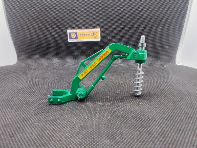 POST HOLE DIGGER - BRITAINS - N° 9600 - 1/32 | Post Hole Digger - 9600 |