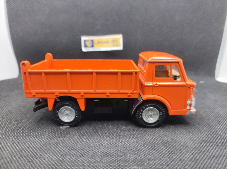 CAMION FORD D800 BENNE BASCULANTE - DINKY TOYS GB - N° 438 - 1/43 | Ford D800 Benne Basculante - 438 |