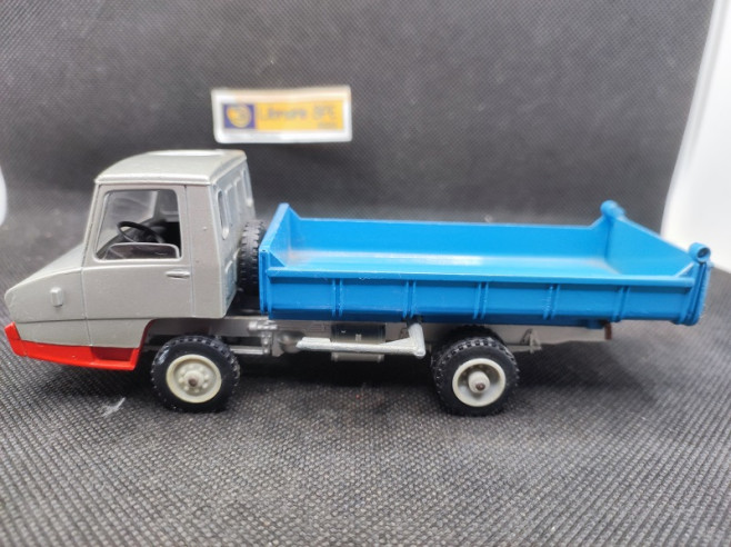CAMION BERLIET STRADAIR BENNE - SOLIDO - N° 306 - 1/43 | Berliet Stradair Benne - 306 |