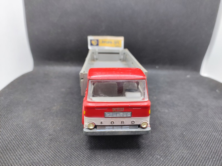 CAMION FORD D800 PLATEAU RIDELLE GRIS - TEKNO - N° 914 - 1/43 | Ford D800 Plateau Ridelle Gris  - 914 |