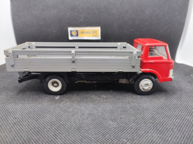 CAMION FORD D800 PLATEAU RIDELLE GRIS - TEKNO - N° 914 - 1/43 | Ford D800 Plateau Ridelle Gris  - 914 |