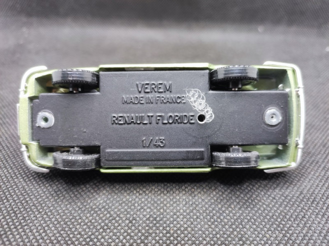 RENAULT FLORIDE CABRIOLET 1959 - VEREM - N° 318 - 1/43 | Renault Floride Cabriolet de 1959 - 318 |