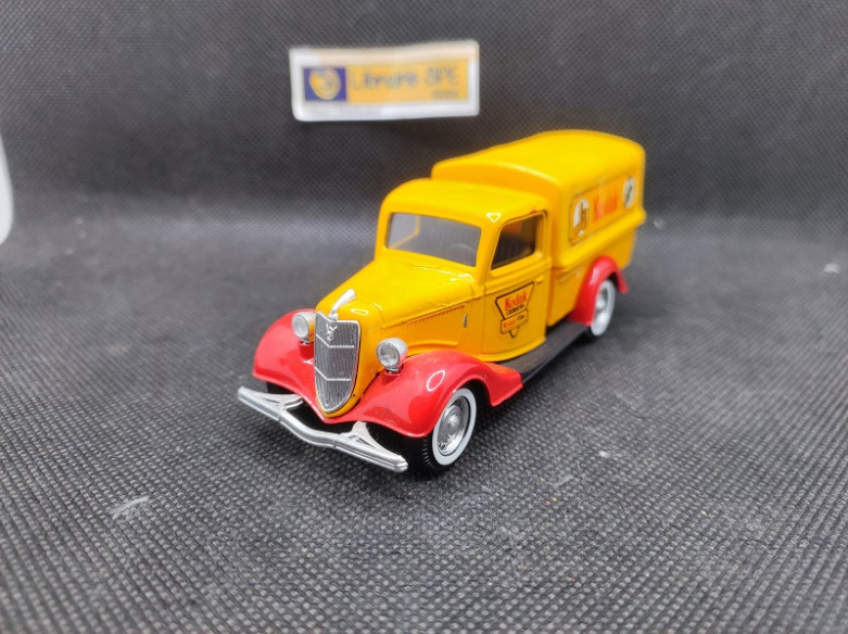 FORD V8 PICK UP KODAK - SOLIDO - 1/43 | Ford V8 pick-up Kodak |