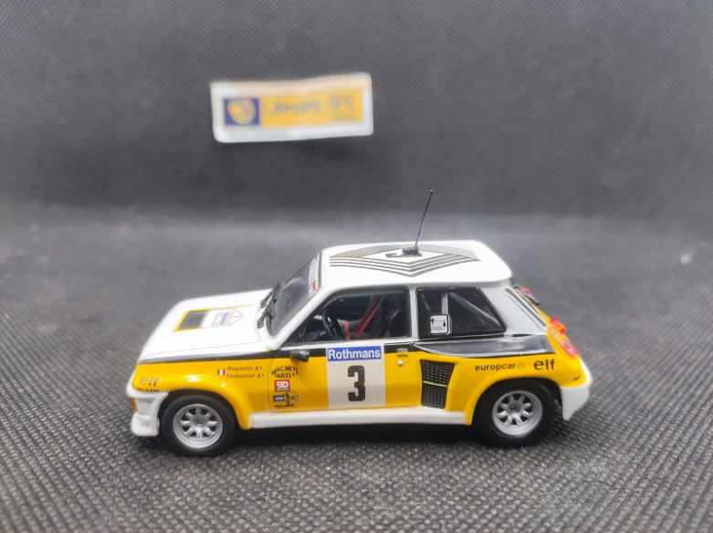 RENAULT 5 TURBO N°3 RAGNOTTI - UNIVERSAL HOBBIE - N° 211531 - 1/43 | Renault 5 Turbo n°3 Ragnotti - 211531 |